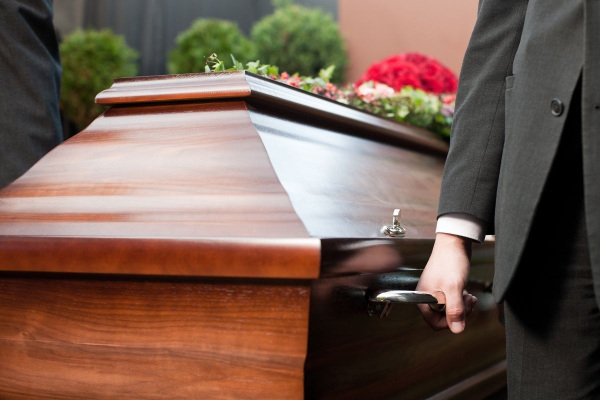 Alternatives To Flowers On Coffin